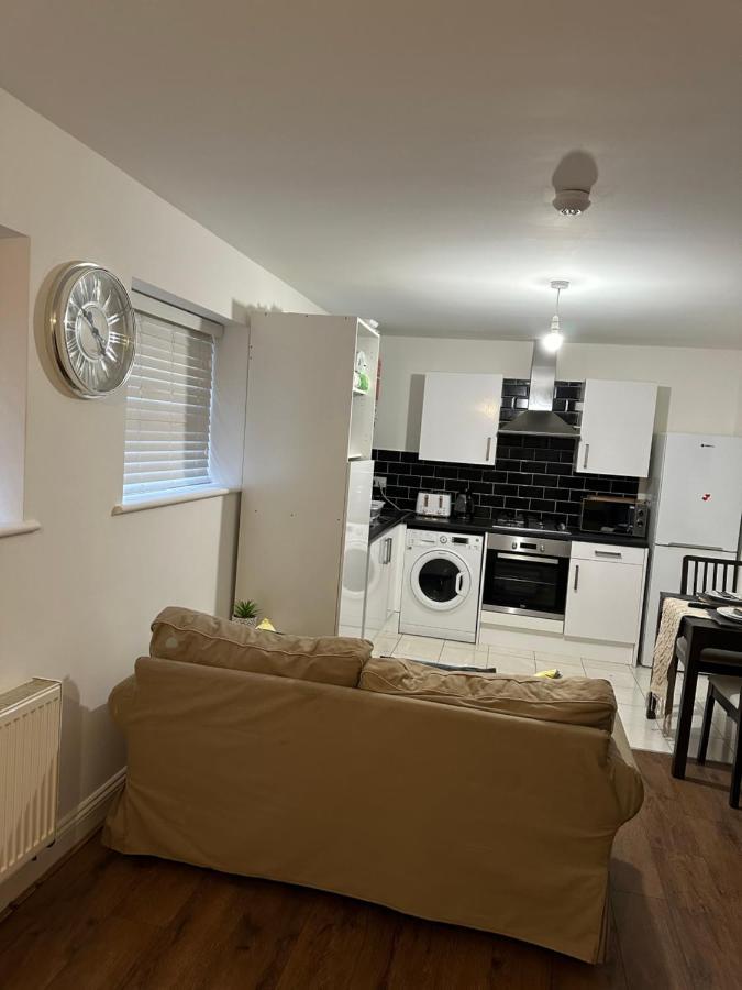 Beautiful Hoe Street Dream Ground Floor One Bedroom Apartment London Kültér fotó