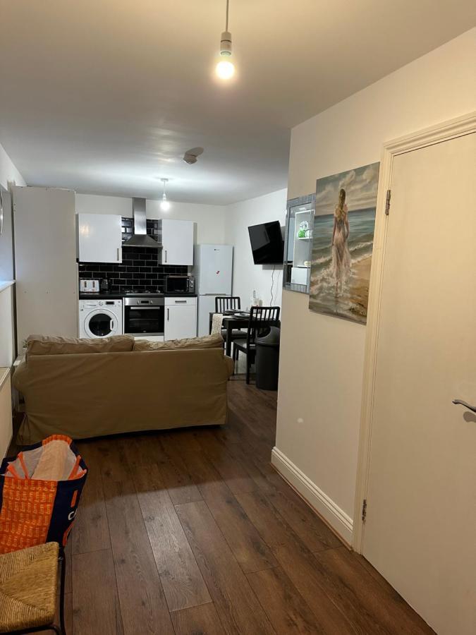 Beautiful Hoe Street Dream Ground Floor One Bedroom Apartment London Kültér fotó